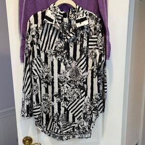 H&M Monochrome Floral Striped Button Down Shirt